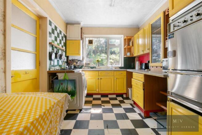 Mitchley Avenue, Purley photo 4