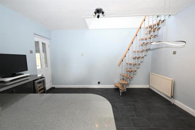 2 bed Detached Bungalow for sale Image 11