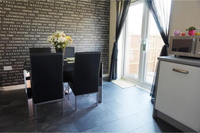 Kitchen / Diner