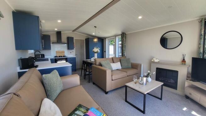 Living / Dining Room