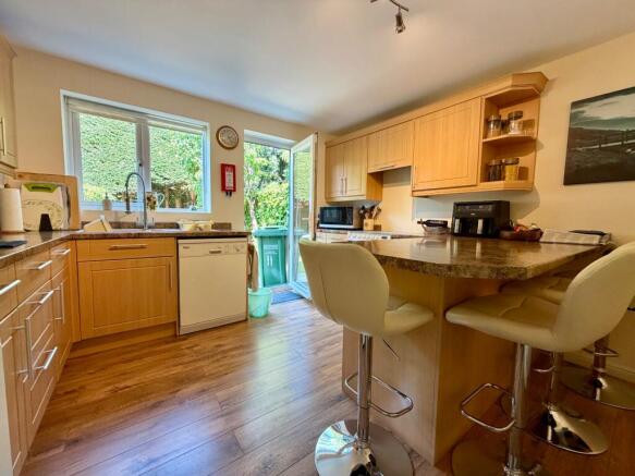 Kitchen / Breakfast