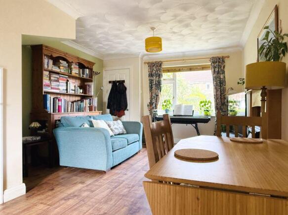 2 bed Semi-Detached for sale Image 6