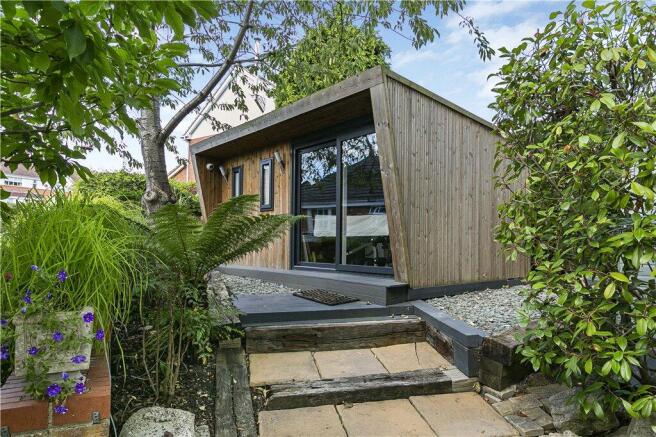Outbuilding/Office