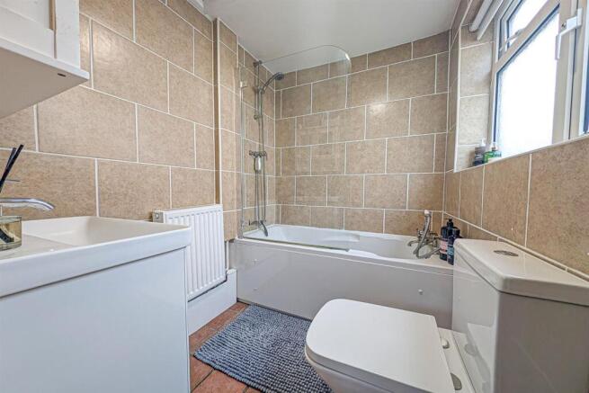 Bath3.jpg