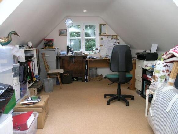 STUDIO OFFICE