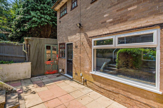 2 bed Terraced for sale Image 8
