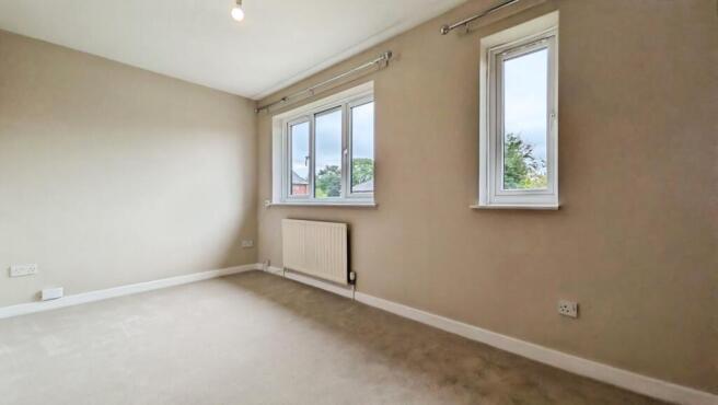 2 bed Semi-Detached to rent Image 6