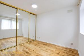 Flat 6, Castile Court, Eleanor Way, Waltham Cross EN8 7SG