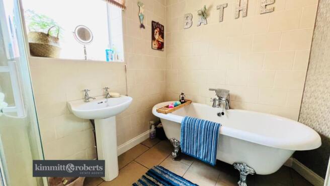 Photo 21