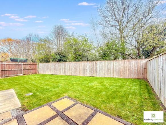 3 bed Semi-Detached for sale Image 8