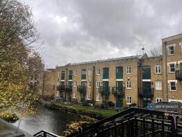 7, Nightingale Mews, London E3 5RT