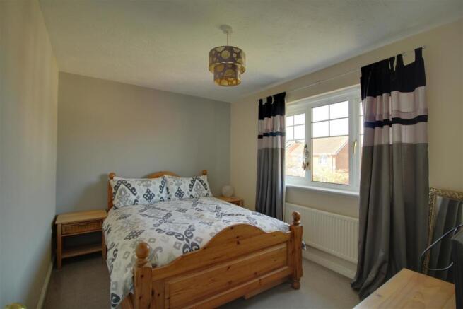 bedroom 3.jpg