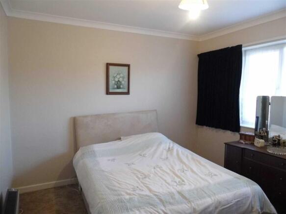 BEDROOM 3
