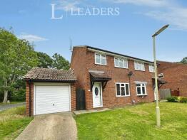 1, Oberon Close, Waterlooville PO7 8LF