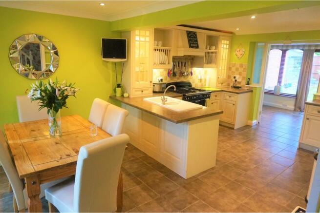 Kitchen / Diner