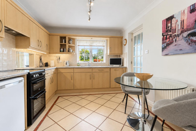 Princess Close, Abington Vale, Northampton NN3 photo 4