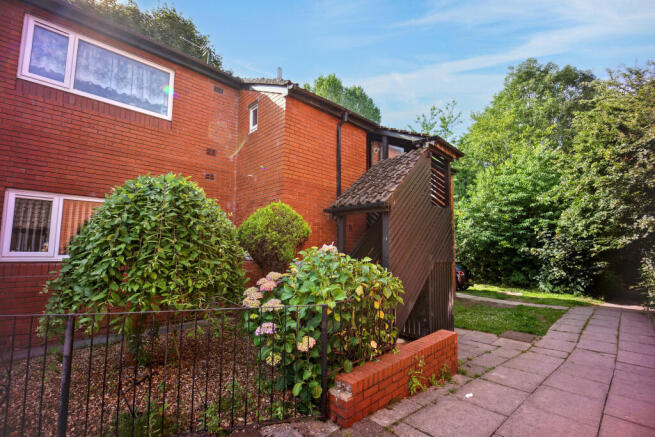 14 The Hove, Murdishaw, Runcorn, Cheshire, WA7 6ED