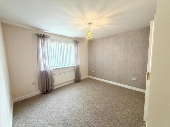 3 bed Detached for sale Image 9