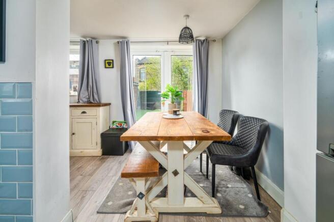 3 bed Detached for sale Image 7