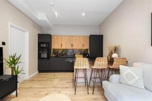 Flat 3, 58, Saint Andrews Street, Newcastle Upon Tyne NE1 5SF