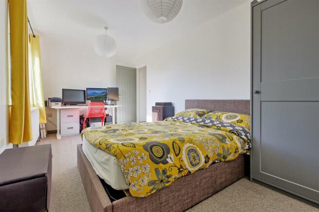 Bedroom 1 - 2.jpg