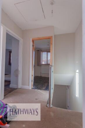 Photo 33