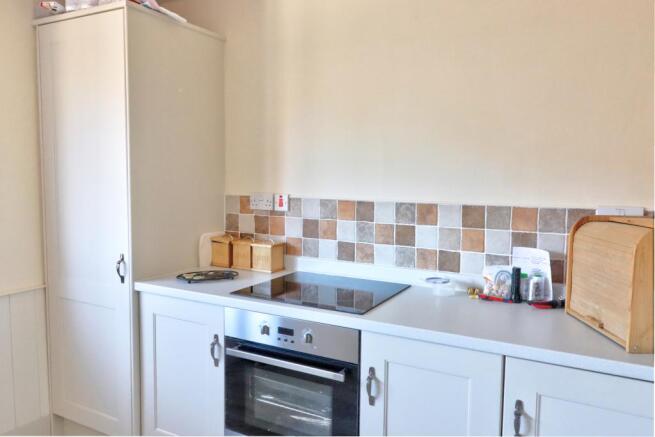 Kitchen b