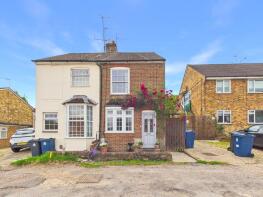 58, Woodley Hill, Chesham HP5 1SL