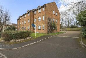 12, Azalea Court, Woking GU22 0HG