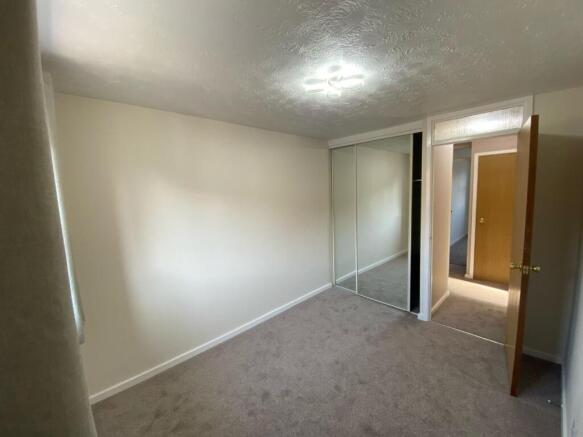 1 bed Flat to rent Image 7