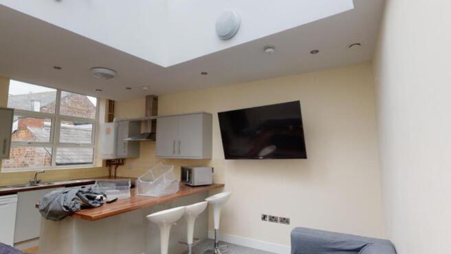 Flat-5-Ormiston-House-09072020_165441_lge
