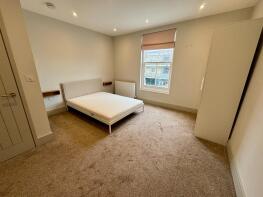Flat 2, 1, Oaklands Grove, London W12 0JD