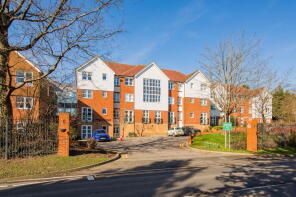 38, Ridgeway Court, Mutton Hall Hill, Heathfield TN21 8NB