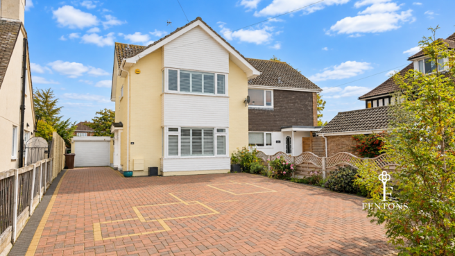 3-bed semi-detached on Queens Road, Frinton-On-Sea, £465,000