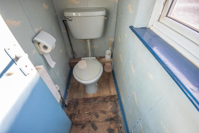 Separate WC