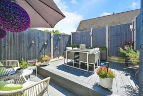 6, Primrose Gardens, Bushey WD23 1BU