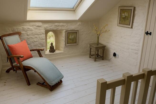 3 bed Barn Conversion for sale Image 12