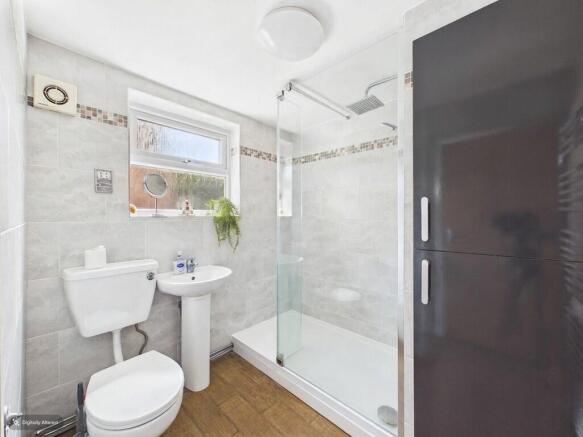 2 bed Terraced for sale Image 6