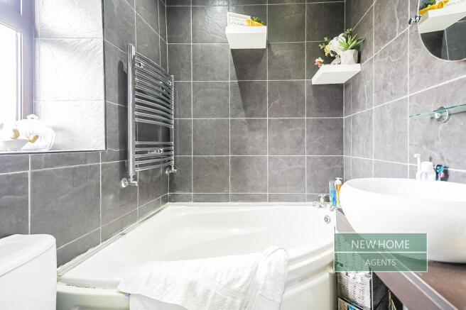 2 bed Semi-Detached for sale Image 10