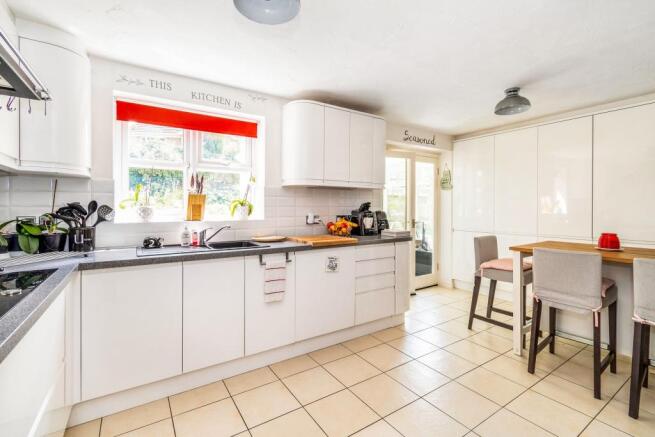 Kitchen/Breakfast Ro