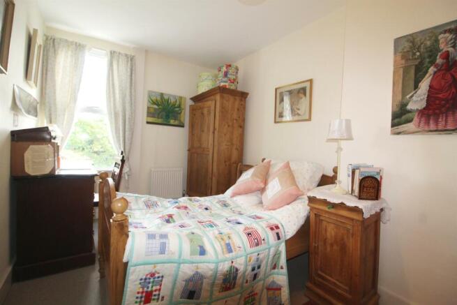 Bedroom 3 edit.jpg