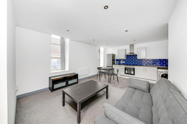 1 bed Apartment to rent Image 7