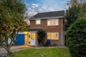 28, Hurst Park Road, Reading RG10 0EY