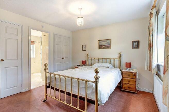 BEDROOM 1