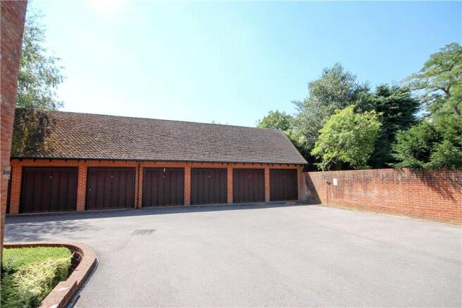 Garage Block