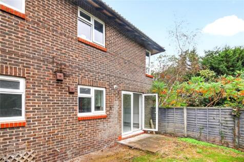 Worlds End Hill, Bracknell, Berkshire, RG12