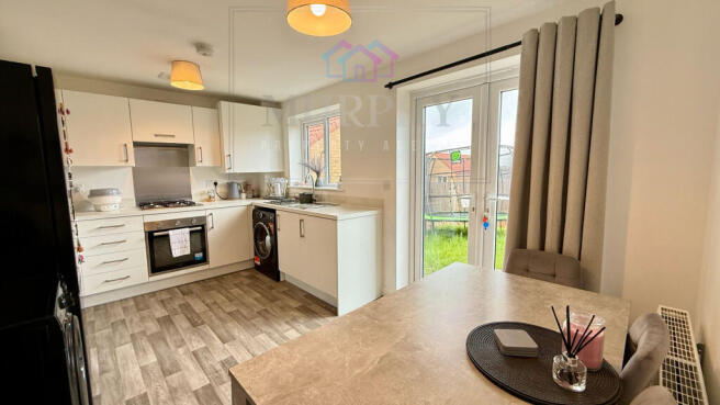 3 bed Detached for sale Image 5