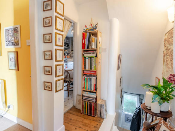 3 bed Cottage for sale Image 8
