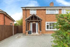 8, Bransby Road, Chessington KT9 2LA
