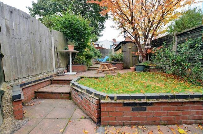 REAR GARDEN A